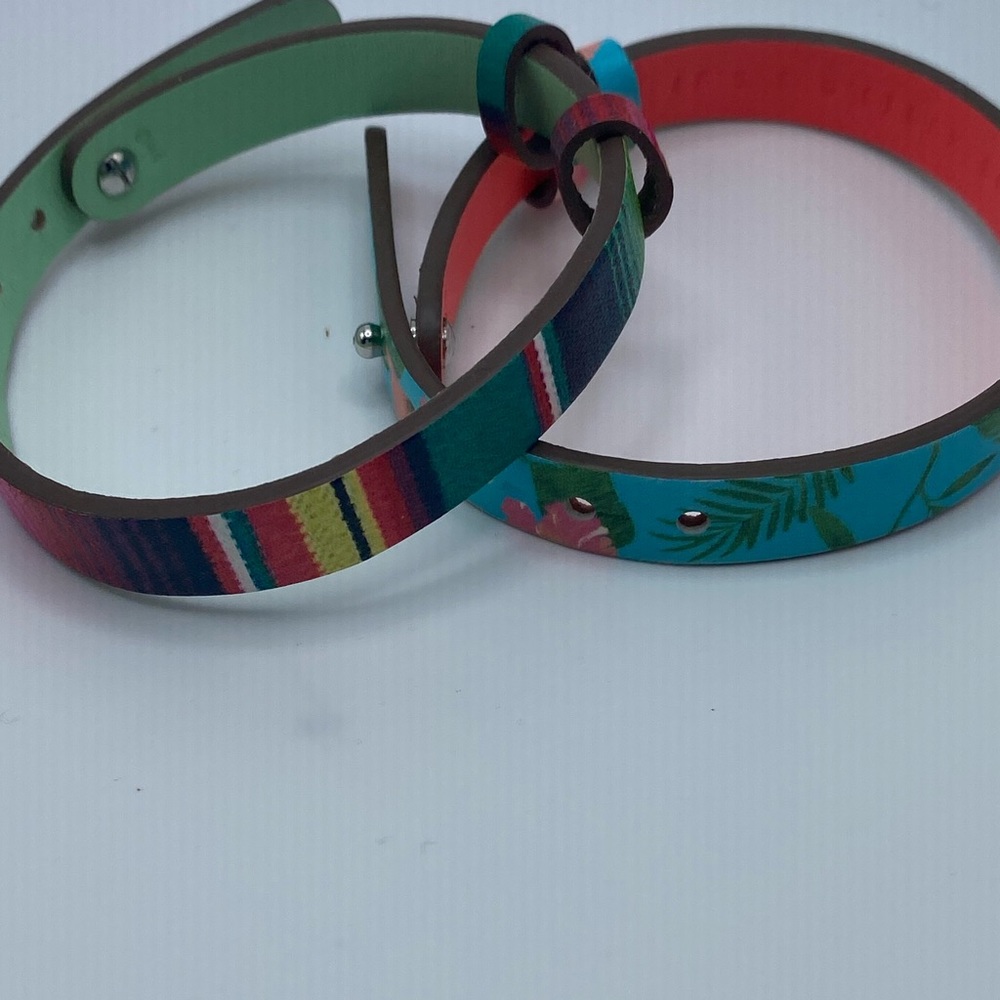 Keep Collective Set of 2 Bracelets Fiesta Siesta & It’s 5:00 Somewhere Fun 🤩